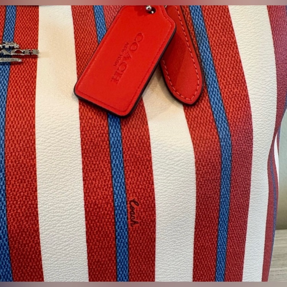 NWOT Coach Large city Tote Bag with Striped Print (Sold Out) CT825 - Picture 4 of 12